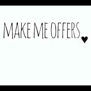 ACCEPTING REASONABLE OFFERS ❤️